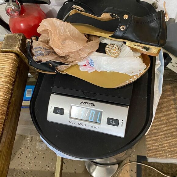 GC Shoes Black Jeweled Sandals Gold Zippered Back size 6.5 Euro 37 - Picture 11 of 11